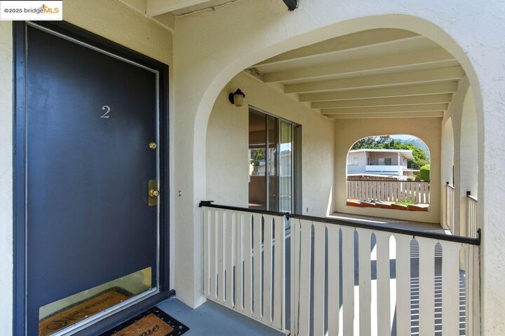Property Photo: 4336 Rilea Way CA 94605