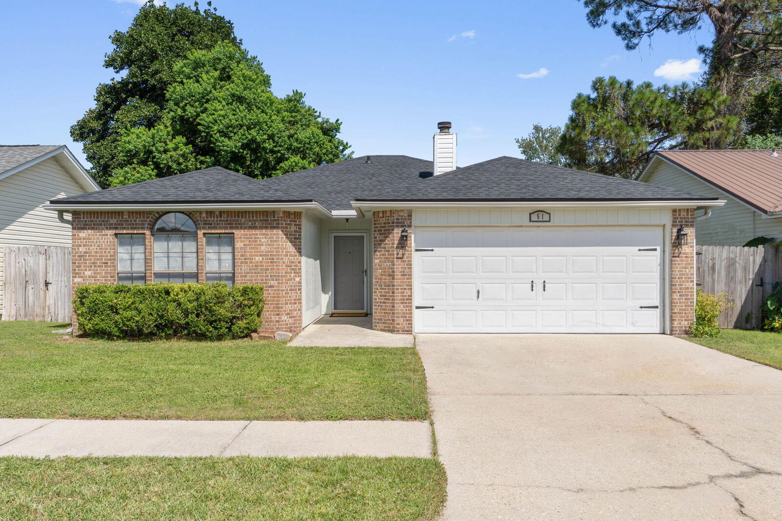 Property Photo: 51 NW Olde Cypress Circle FL 32548
