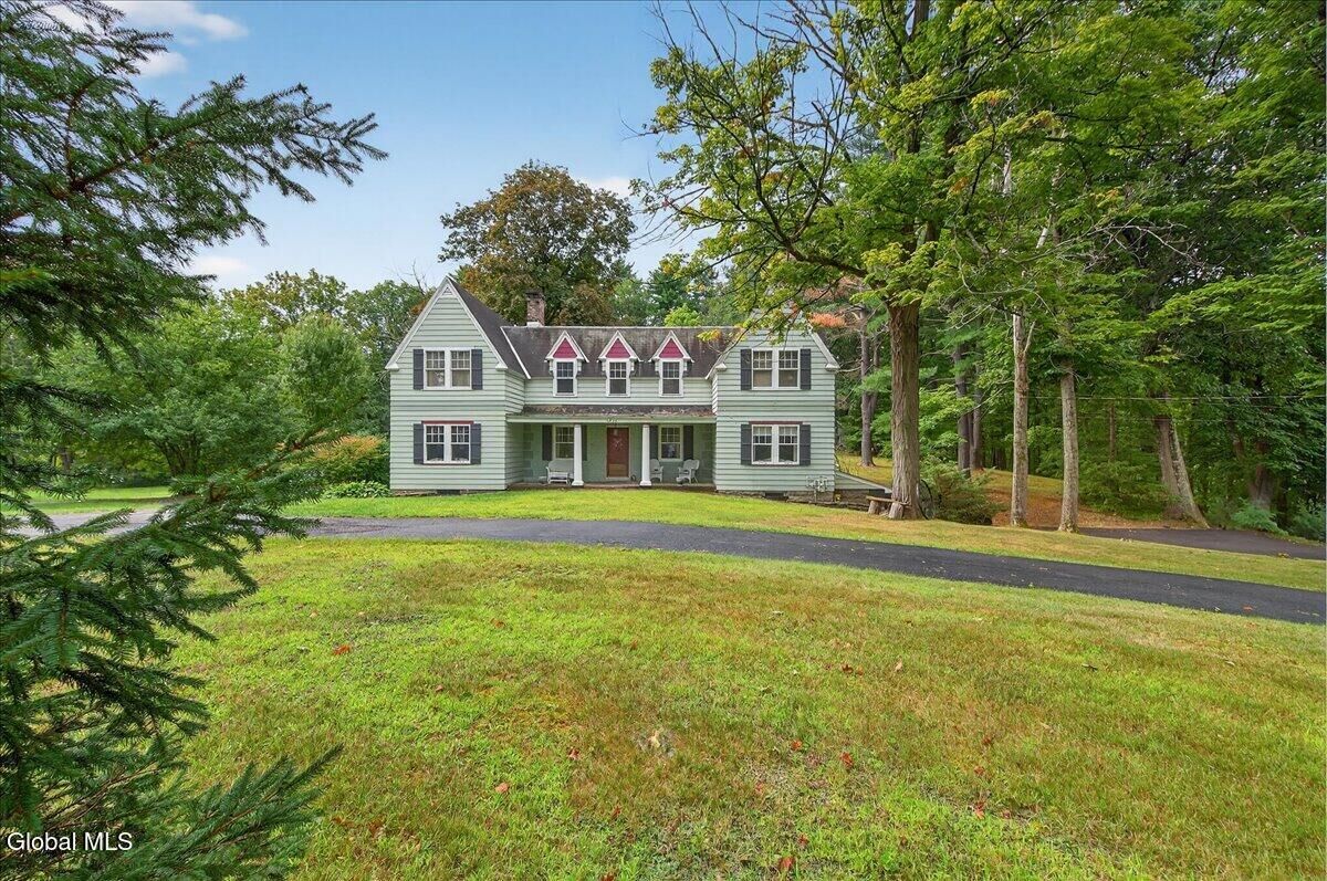 Property Photo:  2626 Troy-Schenectady Road  NY 12309 