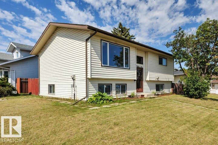 Property Photo:  14804 35 Street NW  AB T5Y 2K6 