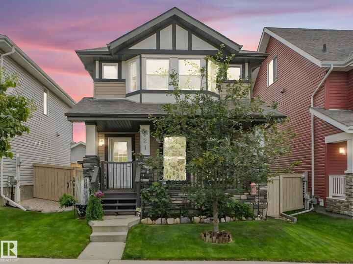 821 36A Avenue NW  Edmonton AB T6T 0S5 photo