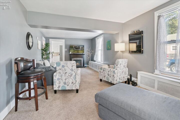 Property Photo:  328 E Water  OH 43449 