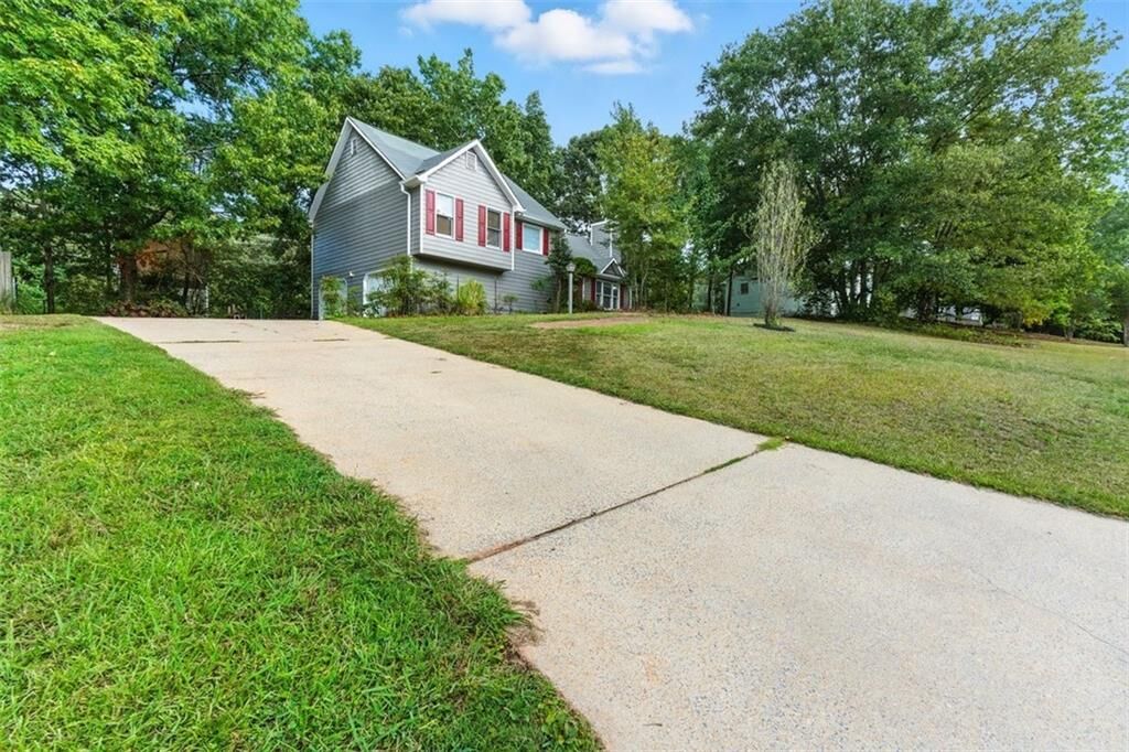 Property Photo:  21 Whistle Stop Drive SW  GA 30120 