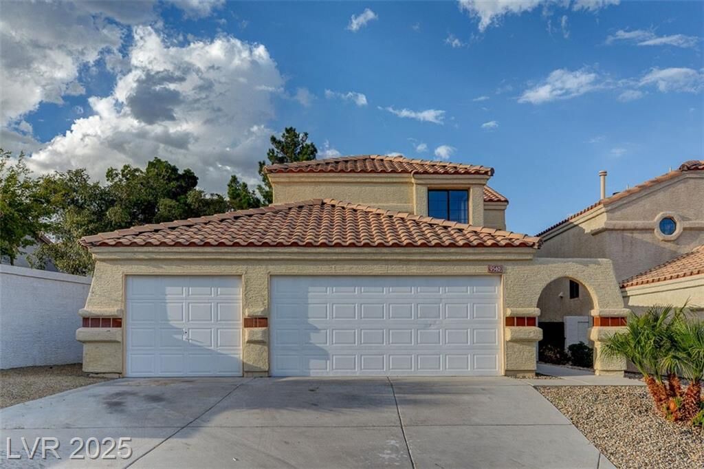 Property Photo: 9540 Sunken Reef Circle NV 89117