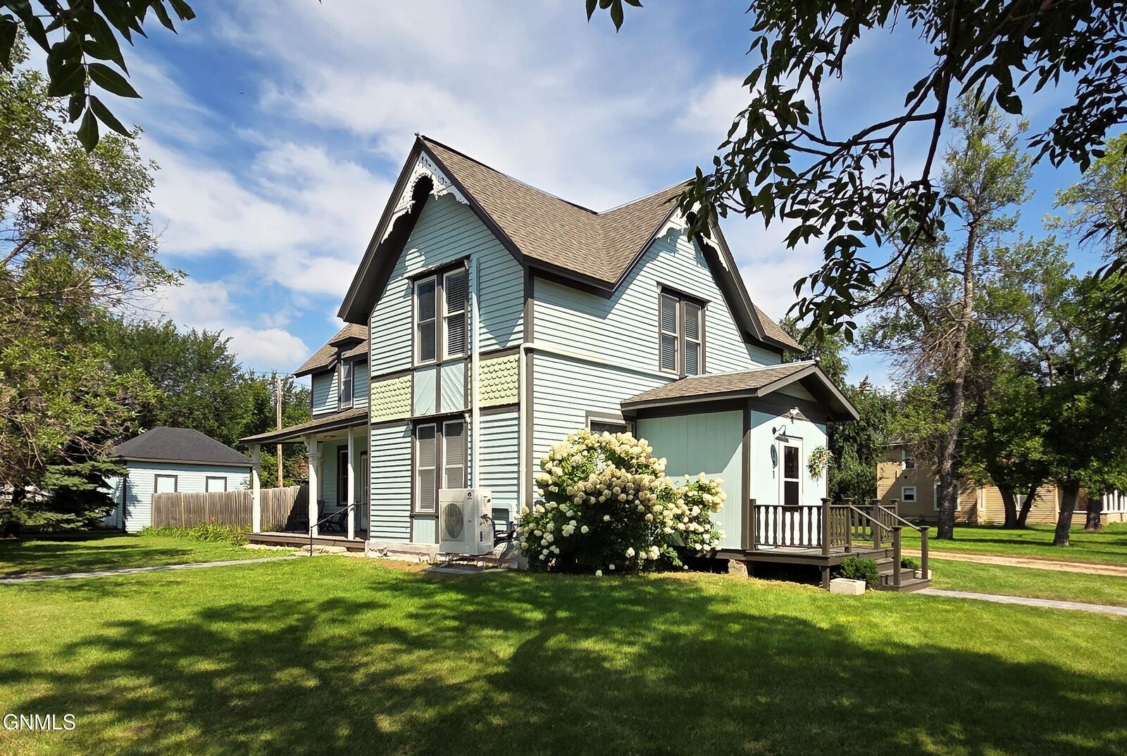 Property Photo:  101 2nd Street N  ND 58436 