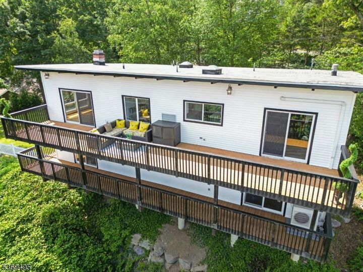 Property Photo: 49 Chilhowie Dr NJ 07405