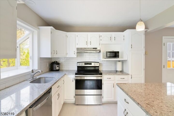 Property Photo: 617 E Vail Rd NJ 07850