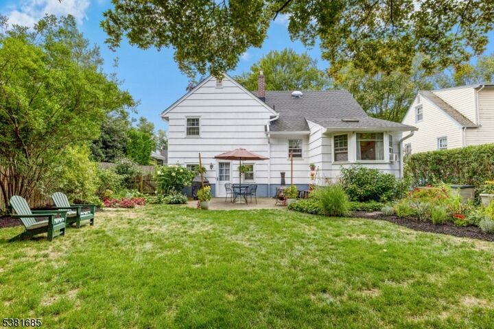 Property Photo: 19 Hawthorne St NJ 07016