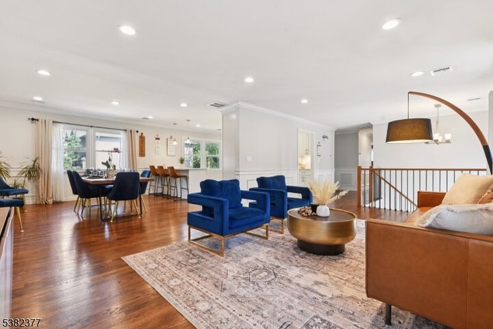 Property Photo:  298 Mountain Ave  NJ 07081 