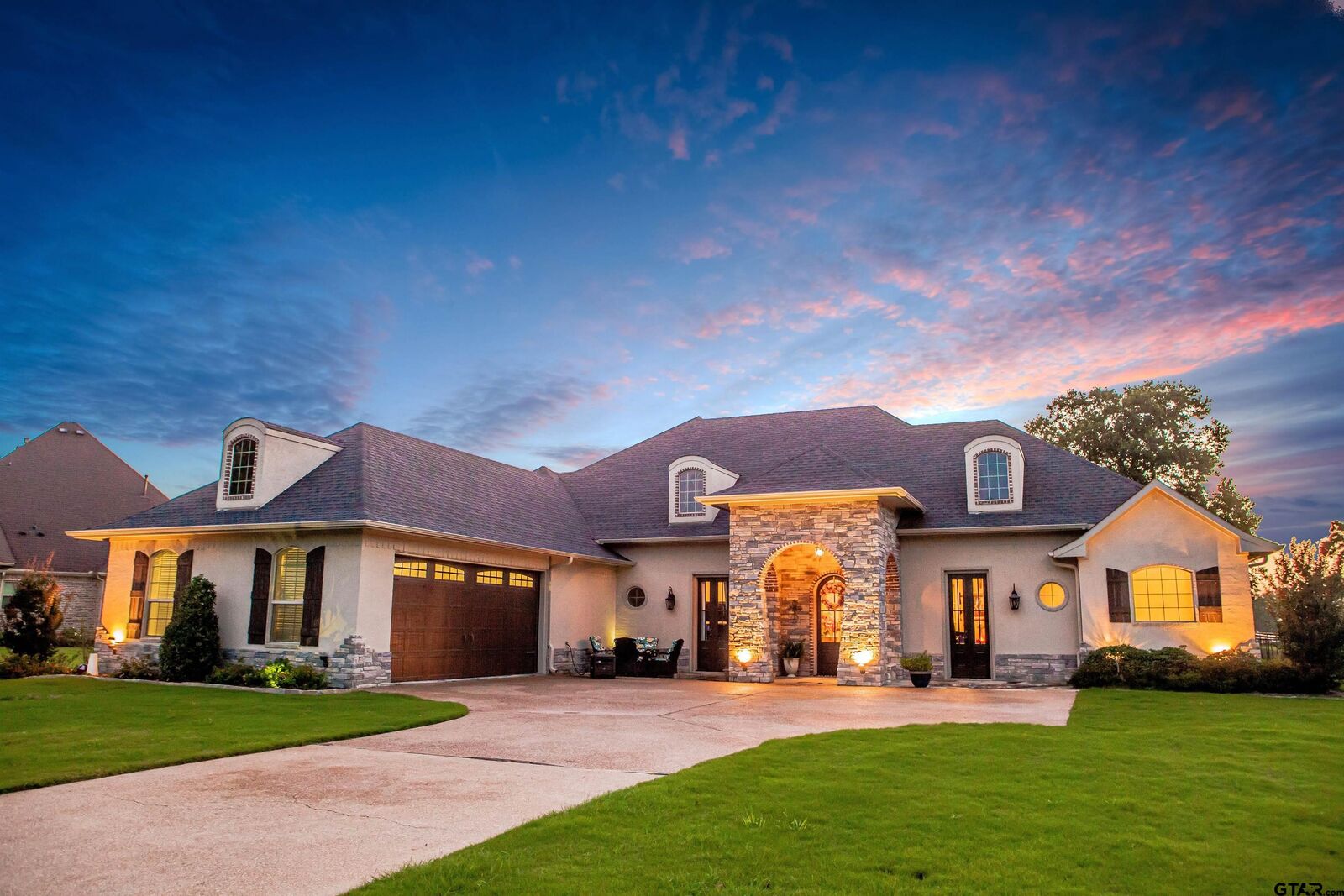 Property Photo:  104 Ryder Cup  TX 75771 