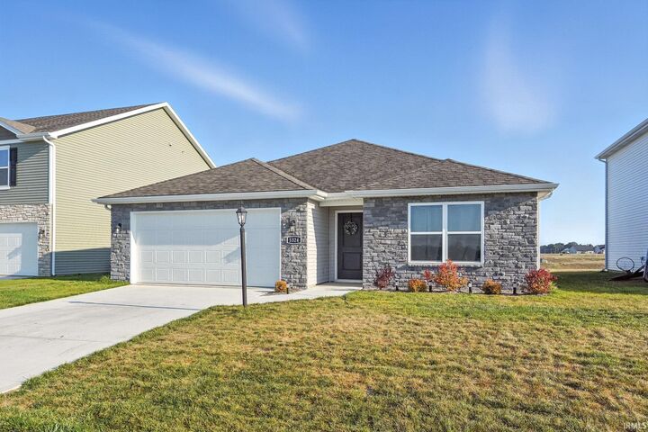 Property Photo:  5324 Tranquilo Way  IN 46818-9836 