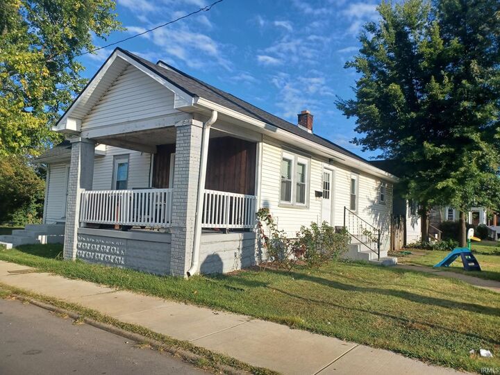 1565 Lodge Avenue  Evansville IN 47714 photo