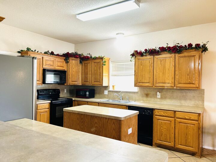 Property Photo: 8824 14th Street TX 79416