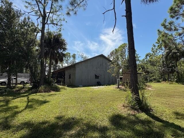 Property Photo:  4650 Pine Road  FL 33908 