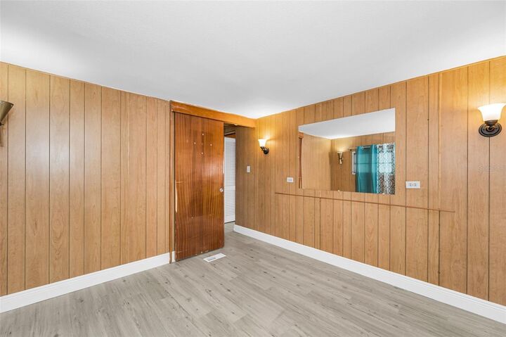 Property Photo: 1917 Hess Drive FL 34691