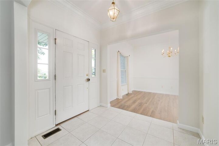 Property Photo:  2 England Circle  MO 63366 