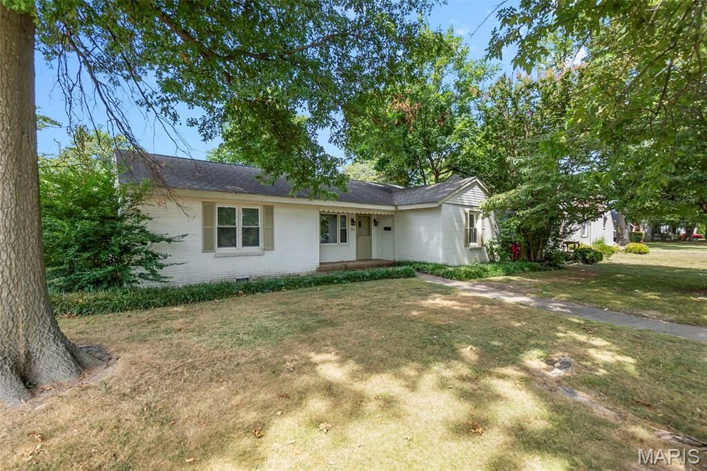 Property Photo:  701 Sikes Avenue  MO 63801 