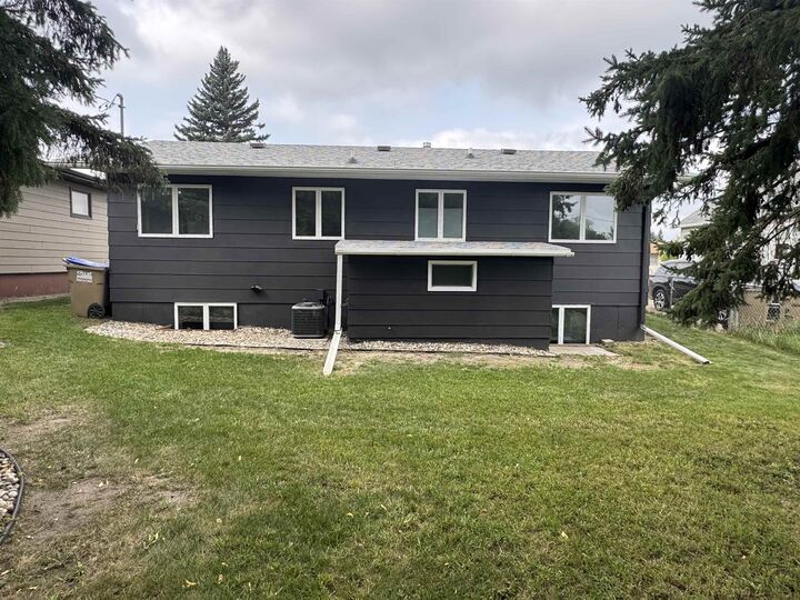 Property Photo:  1223 5th St SW  ND 58701 