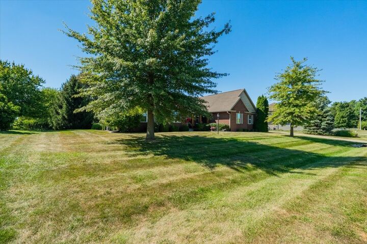 Property Photo:  16035 Garnet Lane  IL 61705 