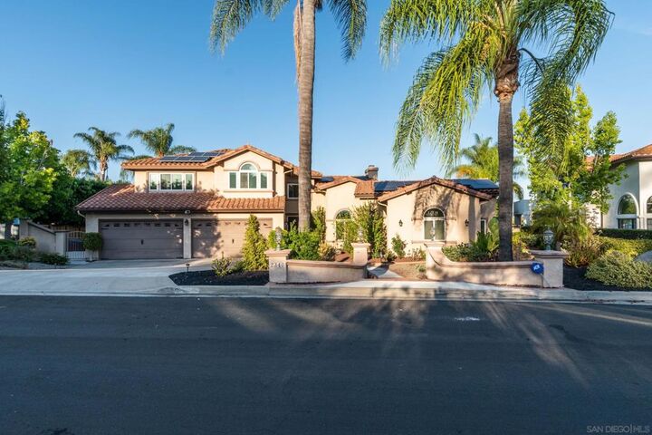Property Photo: 2340 Lomica Pl CA 92029