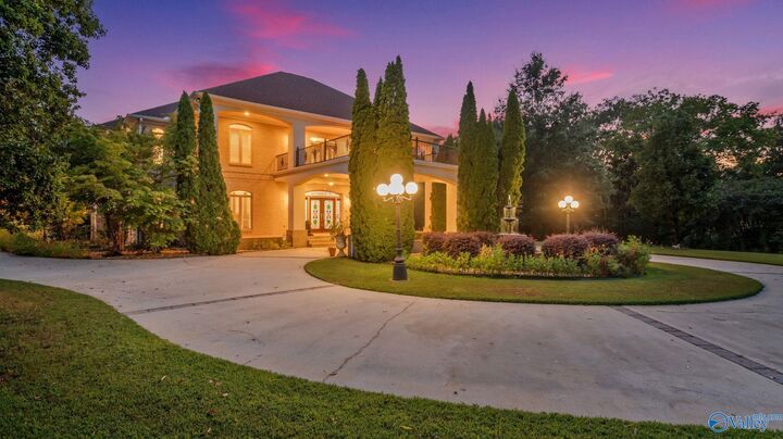 Property Photo: 4521 Ivy Dale Road SE AL 35603