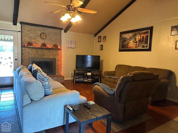 Property Photo:  1128 Eastwood  AR 72927