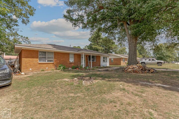 Property Photo:  1112 Estelle Street  AR 72437 