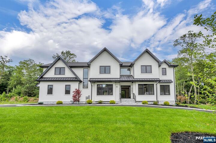 82 Heritage Drive  West Milford NJ 07480 photo