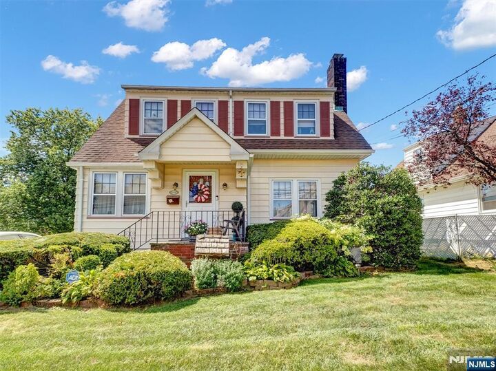 14-24 11th  Fair Lawn NJ 07410 photo