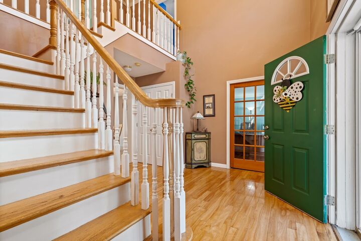 Property Photo:  31 Ledge Road  NH 03076 