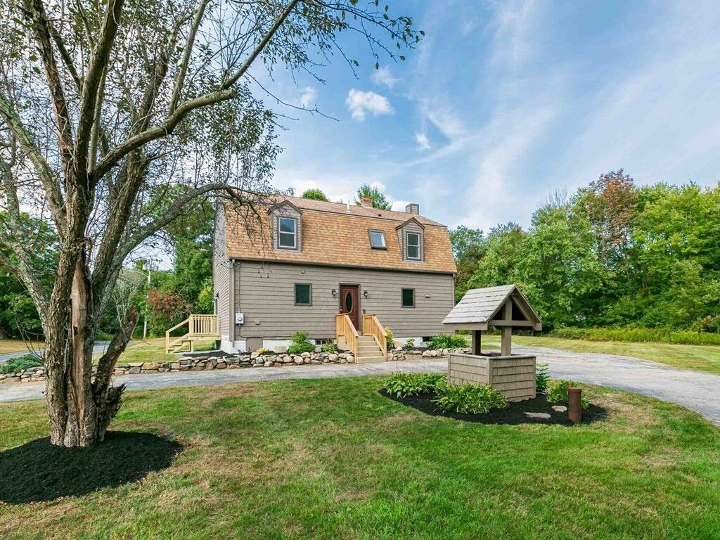 Property Photo:  295 Lake St  MA 02019 