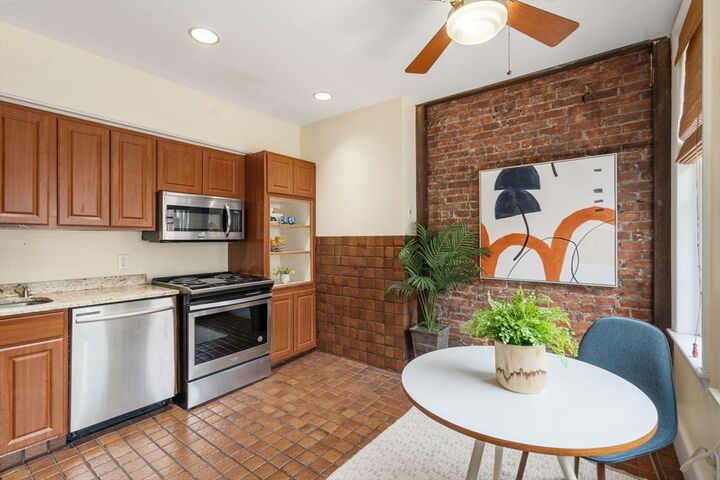 Property Photo: 37 Saint Paul St 3 MA 02446