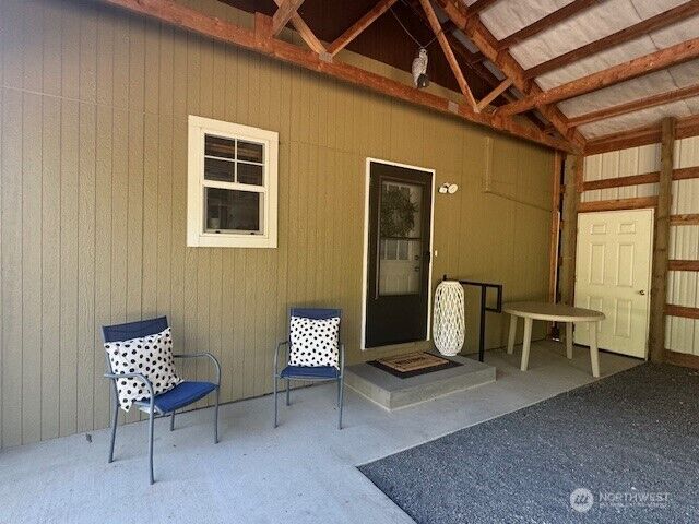 Property Photo: 815 1st Avenue NE WA 98532