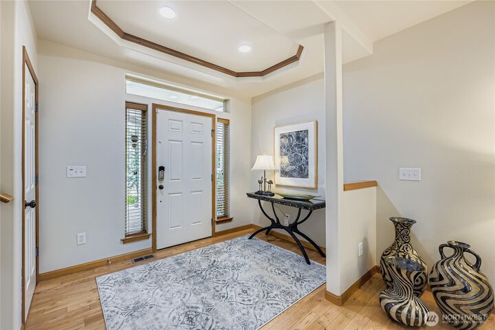 Property Photo:  23132  87th Avenue W  WA 98026 