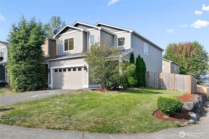 Property Photo: 17820 73rd Avenue E WA 98375