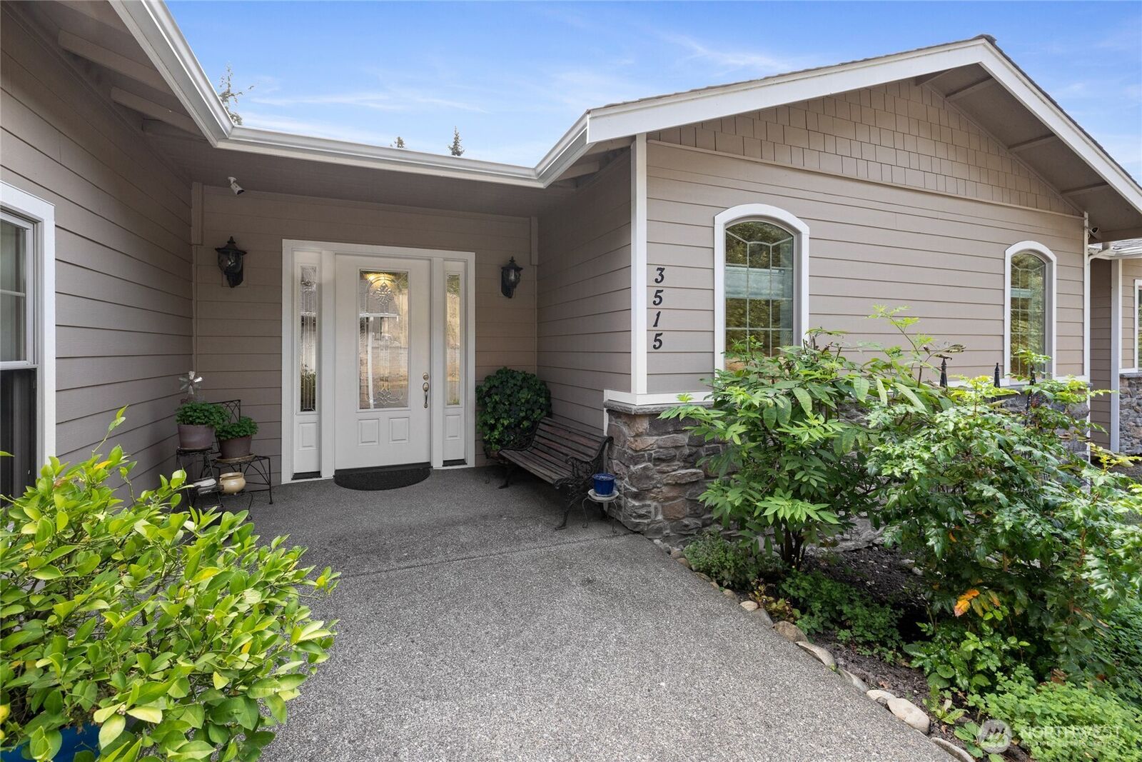 Property Photo:  3515  91st Avenue Ct E  WA 98371 