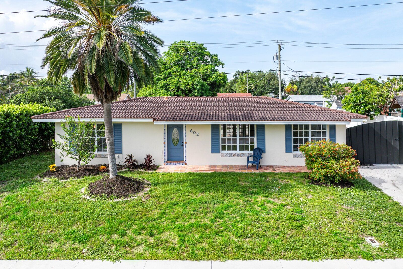 Property Photo: 602 Heron Drive FL 33444
