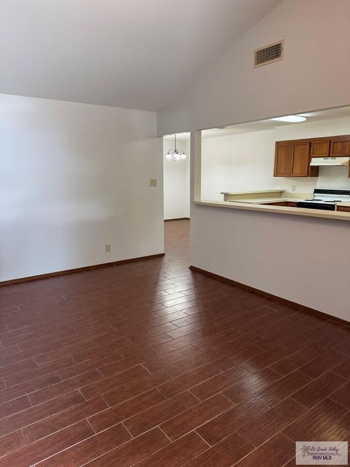 Property Photo: 2129 Shadowbrook Cir TX 78550