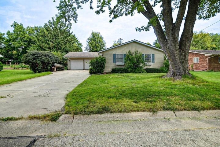 Property Photo:  1218 Vernon Street  WI 53589 