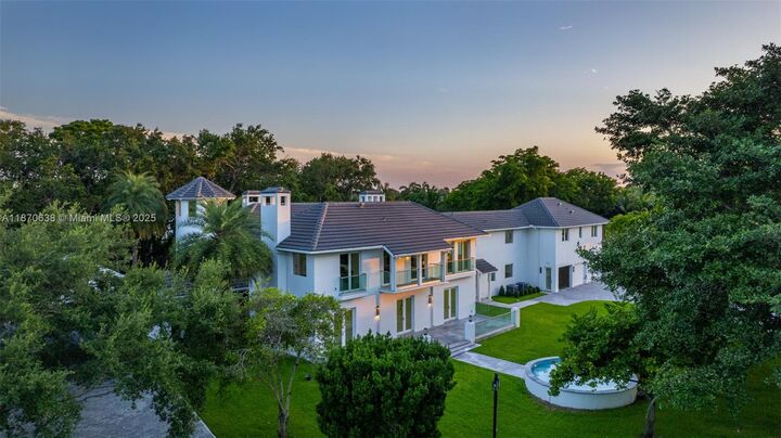 13600 SW 67th Ave  Palmetto Bay FL 33158 photo