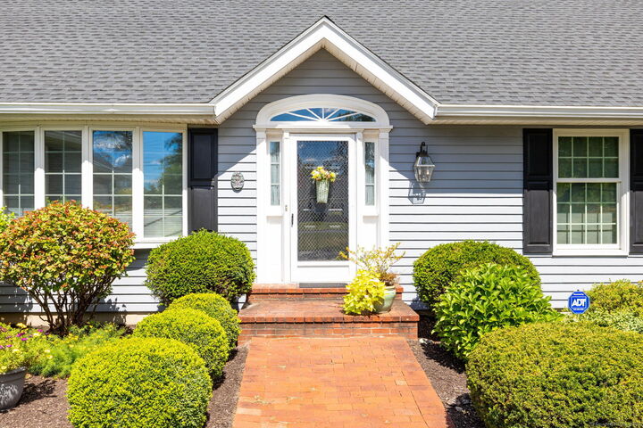Property Photo: 337 Chestnut Hill Road CT 06790