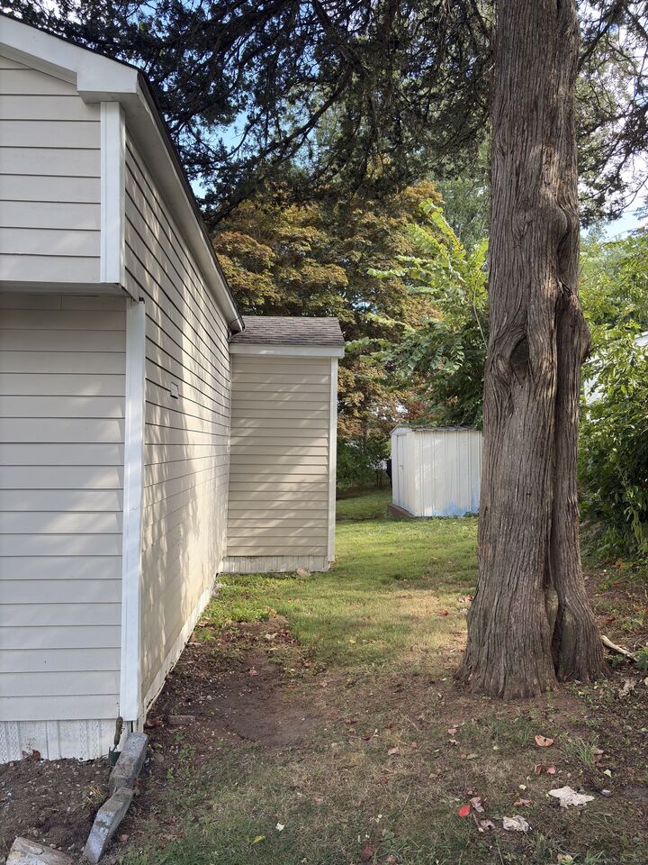 Property Photo: 158 A Bayberry Lane CT 06811