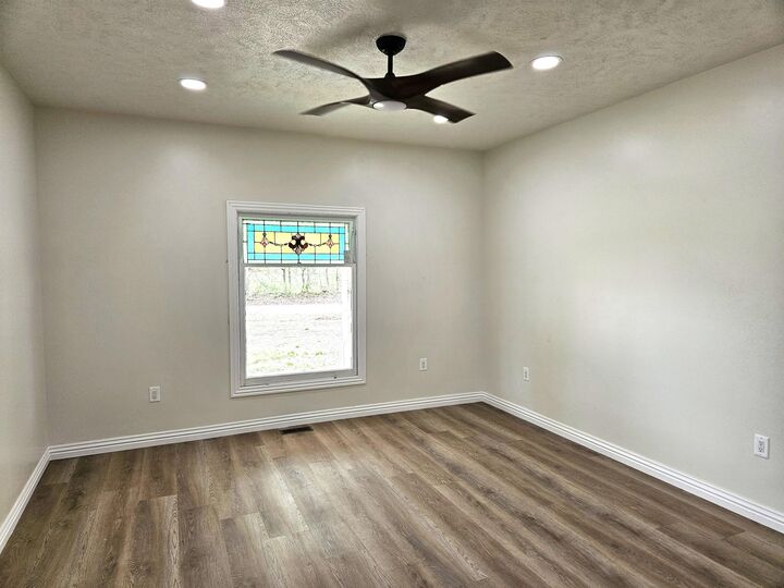 Property Photo: 2914 Lambeth Road MO 65705