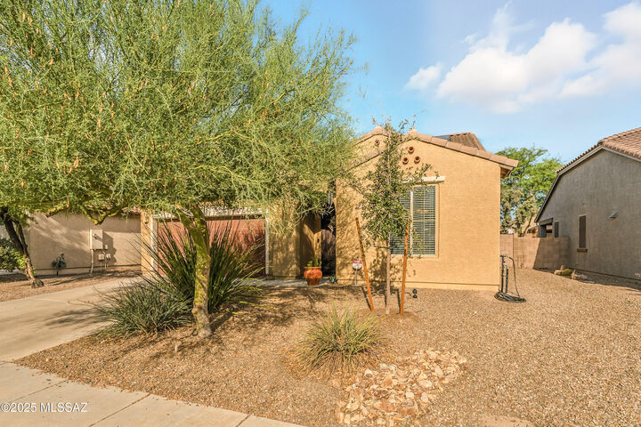 Property Photo: 12684 N Brabant Drive AZ 85653