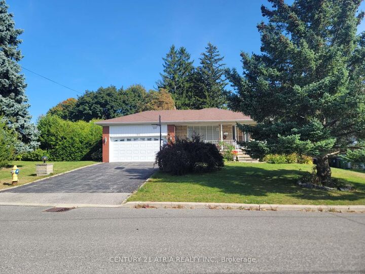 Property Photo:  11 Appian Drive  ON M2J 2P7 