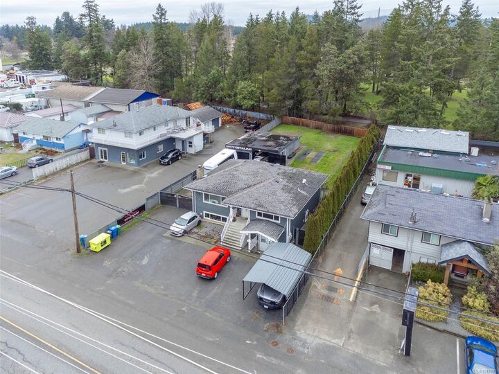 Property Photo: 2104 Northfield Rd BC V9S 3B9
