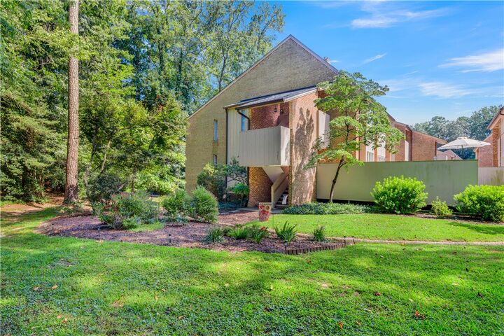 376 Merrimac Trail 111  Williamsburg VA 23185 photo