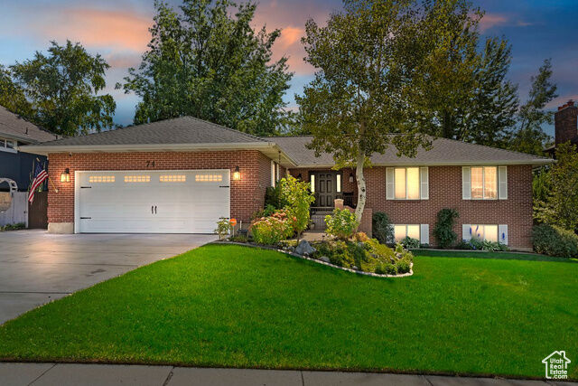 Property Photo: 74 E 450 S UT 84025