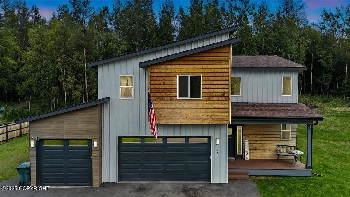 Property Photo: 457 N Bethel Place AK 99645