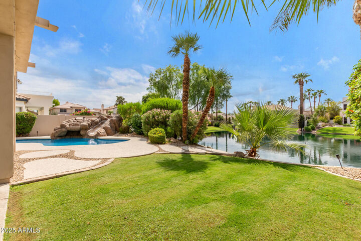 Property Photo: 641 W Hackberry Drive AZ 85248